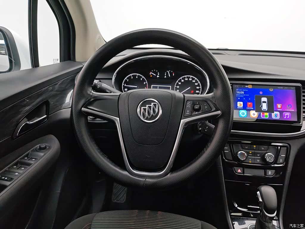 Buick Encore, 2017 11