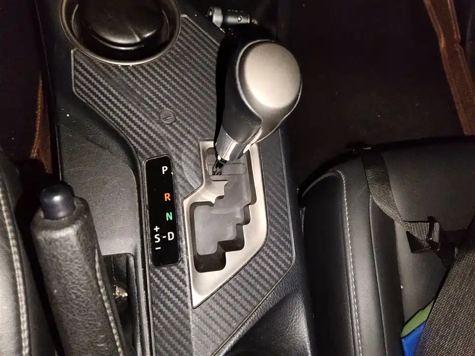 Toyota RAV4 Rongfang