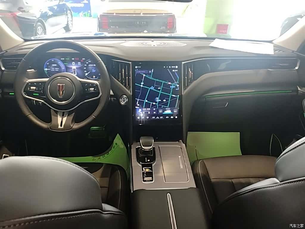 Hongqi HS7, 2024 10