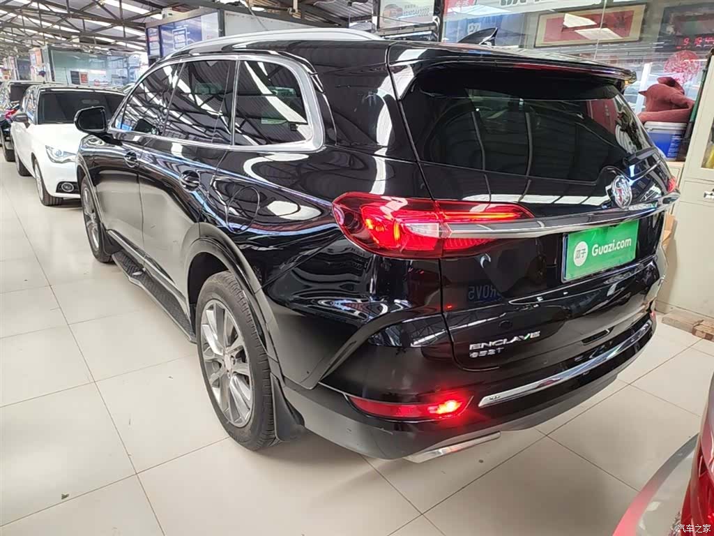 Buick Enclave, 2022 все фото