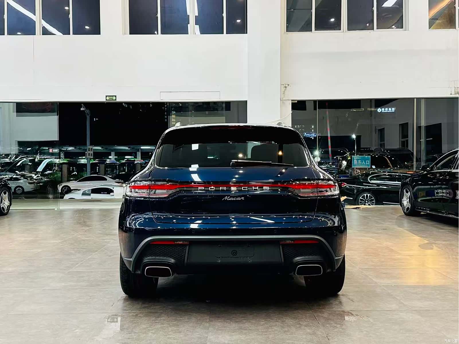 Porsche Macan, 2022 все фото