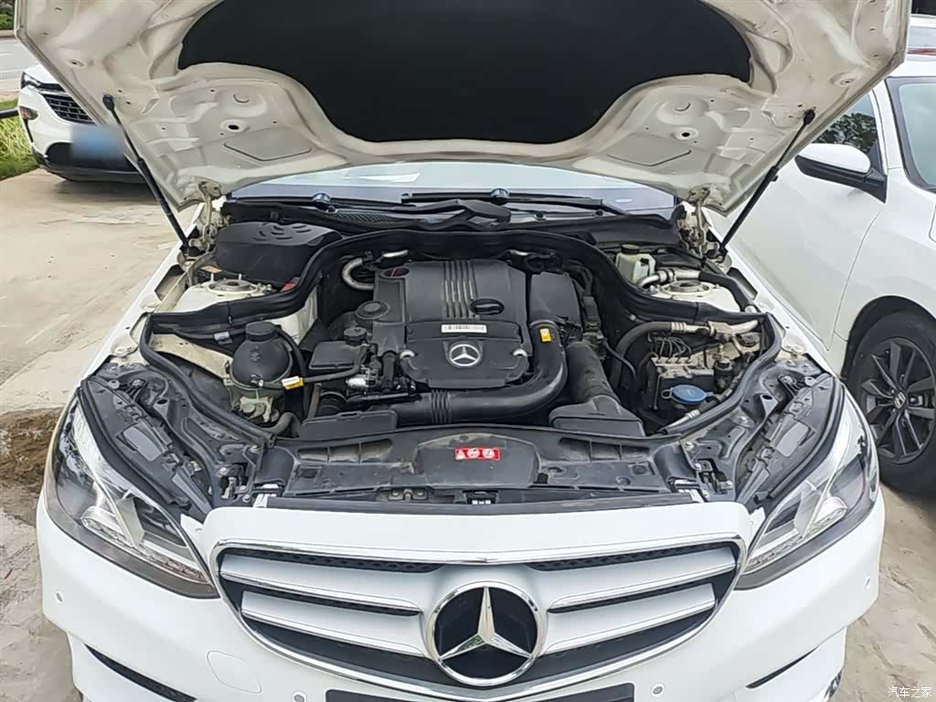 Mercedes-Benz E-Class, 2014 20