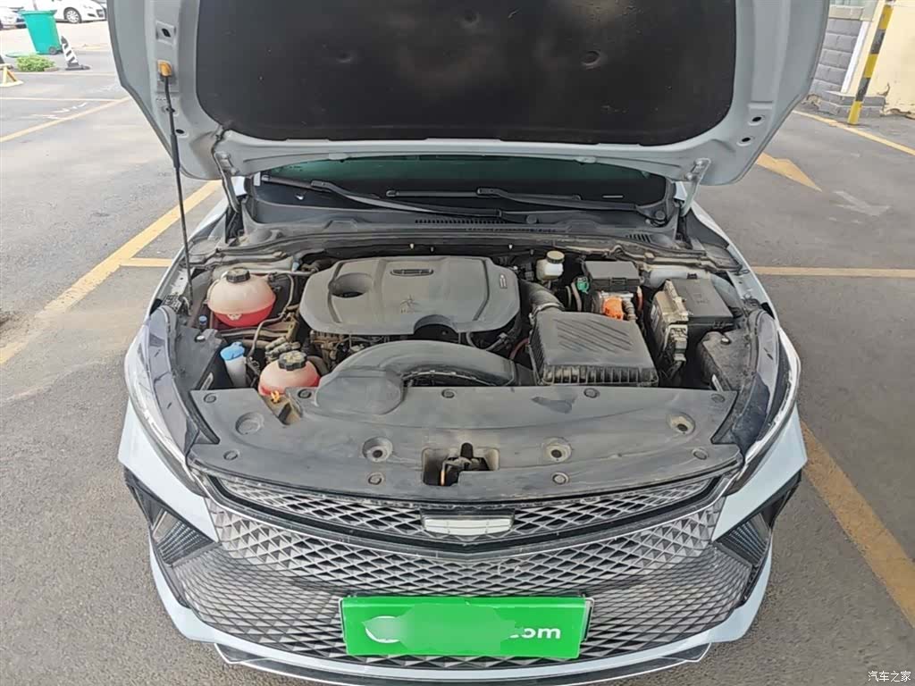 Geely Emgrand, 2023 20