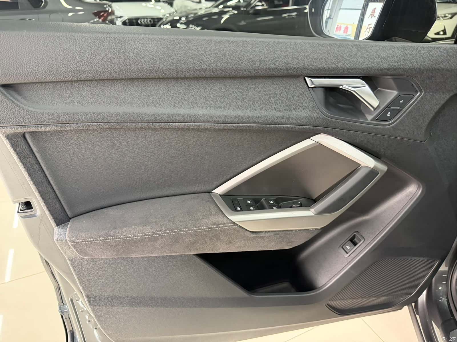 Audi Q3, 2022 8