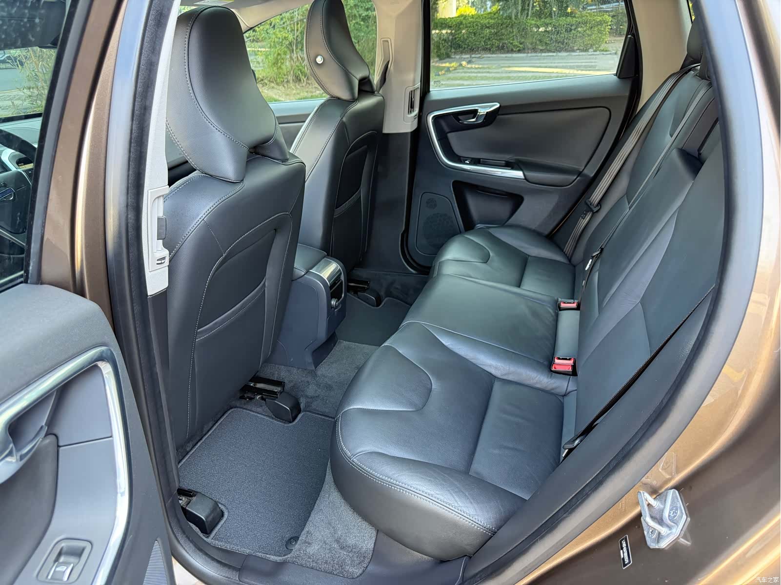 Volvo XC60, 2015 12