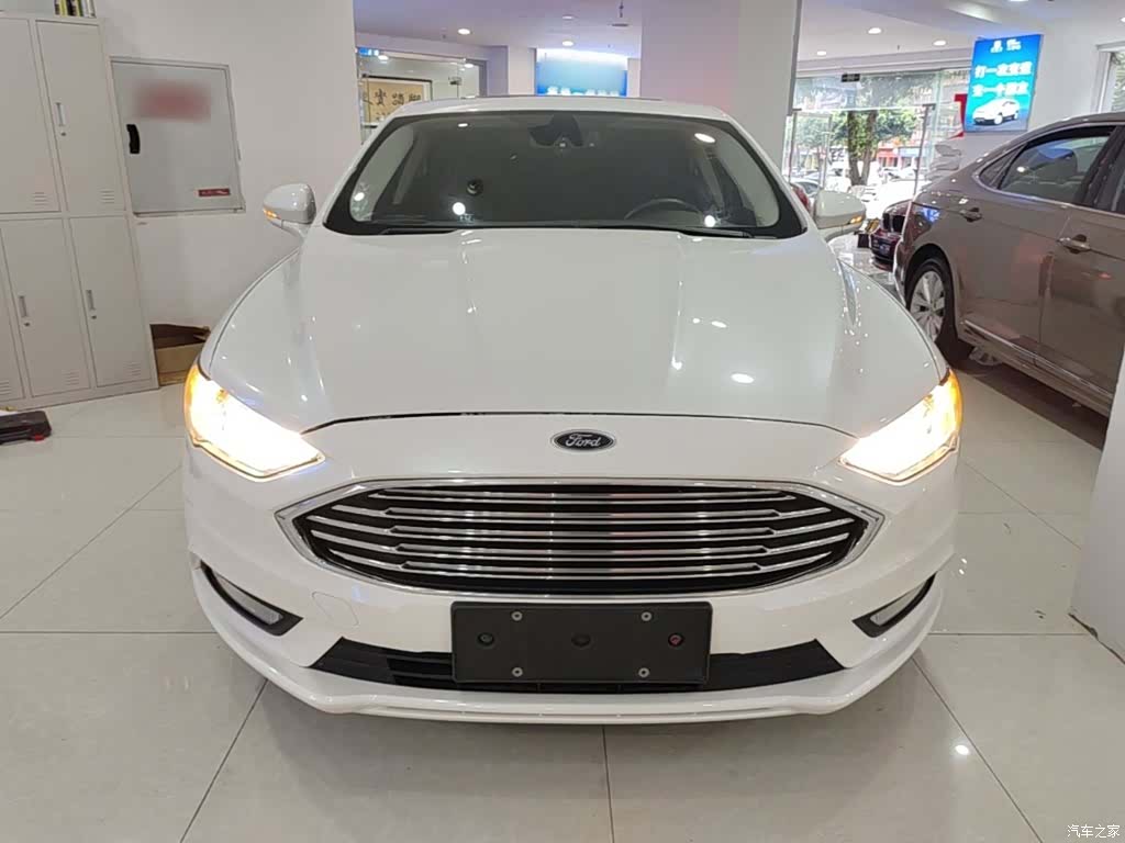 Ford Mondeo, 2017 3