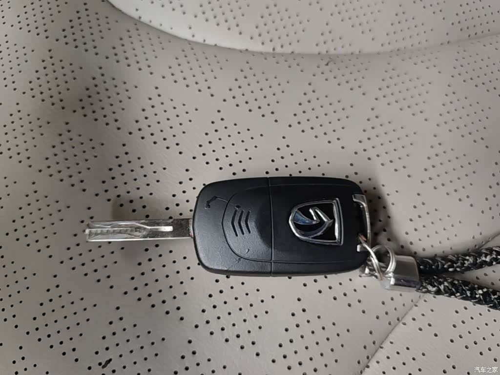 Wuling 730, 2021 9