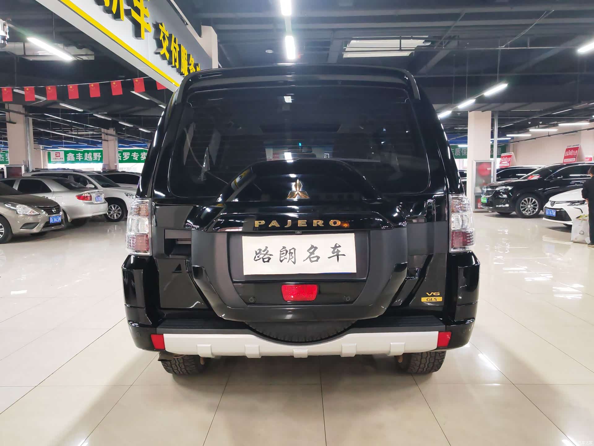 Mitsubishi Pajero, 2020 4