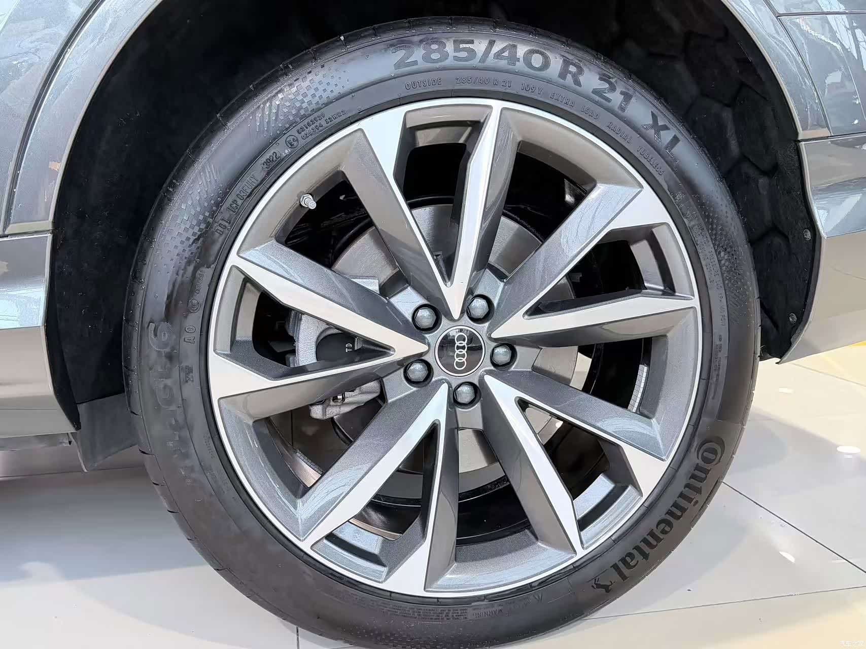 Audi Q7, 2022 21