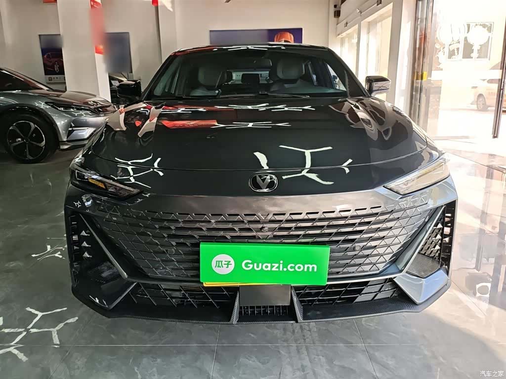 Changan UNI-V, 2023 3