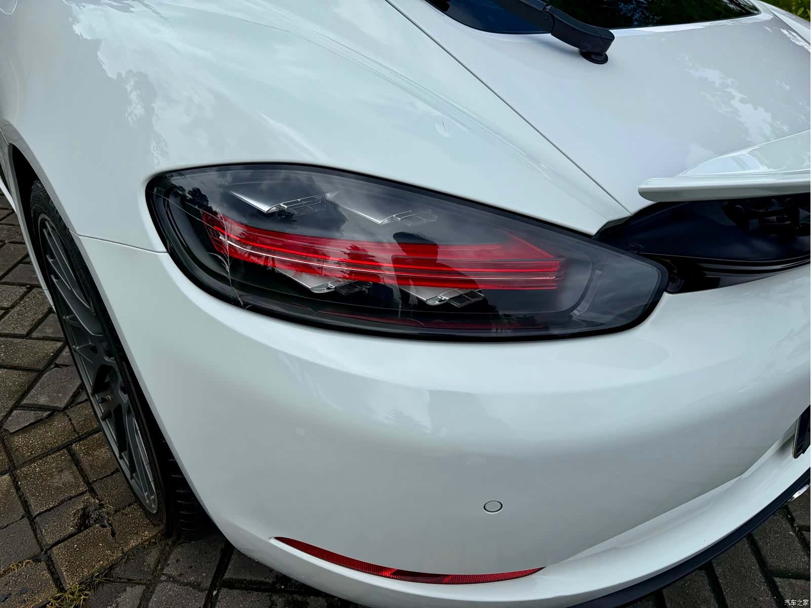 Porsche Cayman, 2018 11