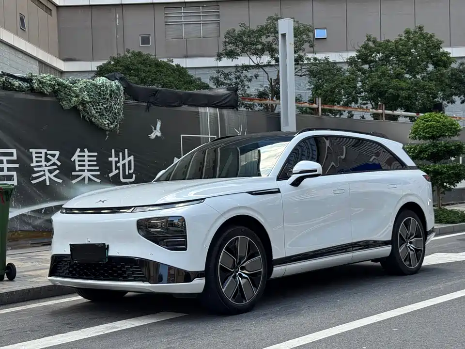 XPENG G9