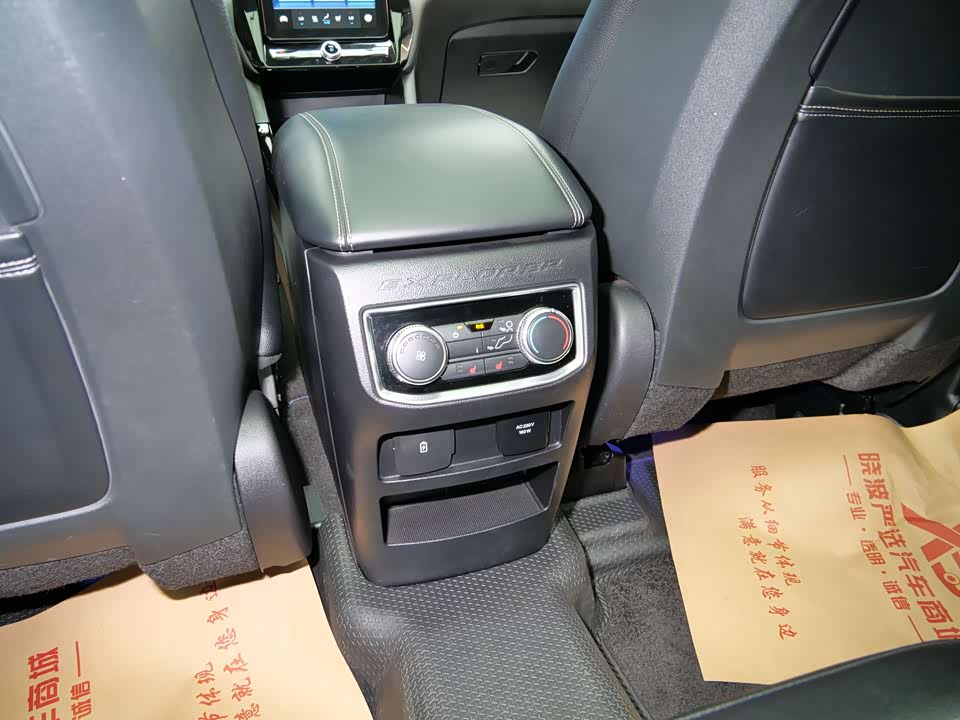Ford Explorer Ford Explorer