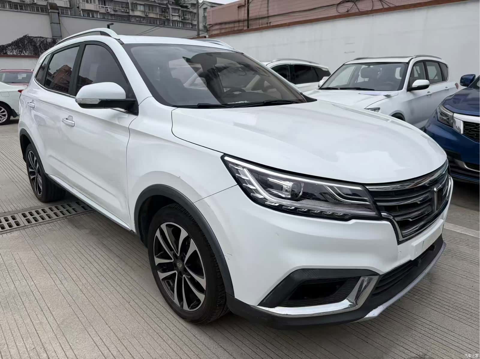 Roewe RX3, 2019 3