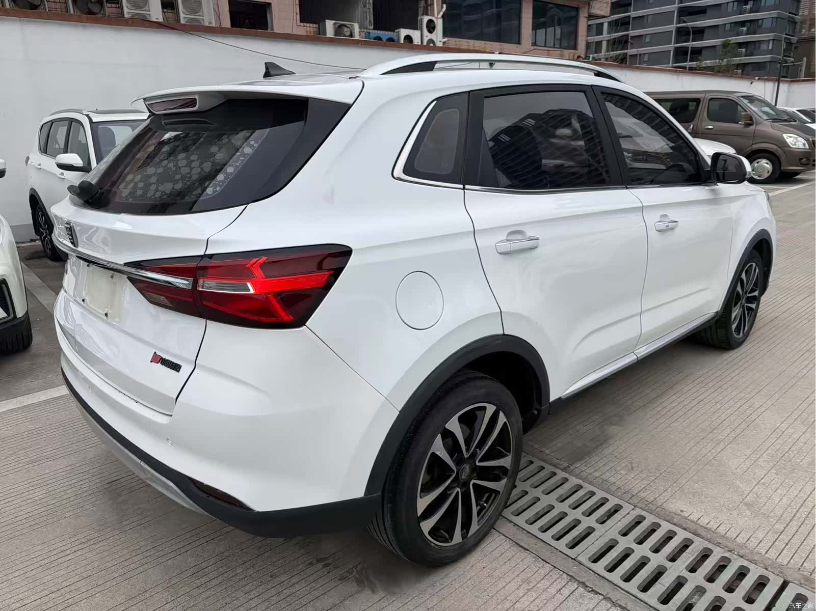 Roewe RX3, 2019 12