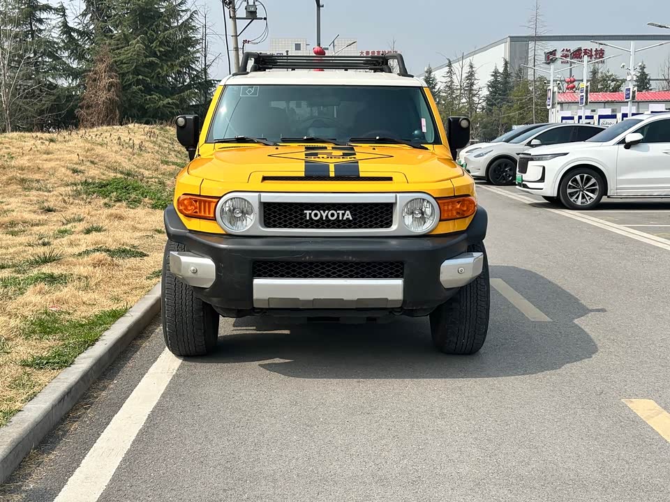 Toyota FJ Cool Luze