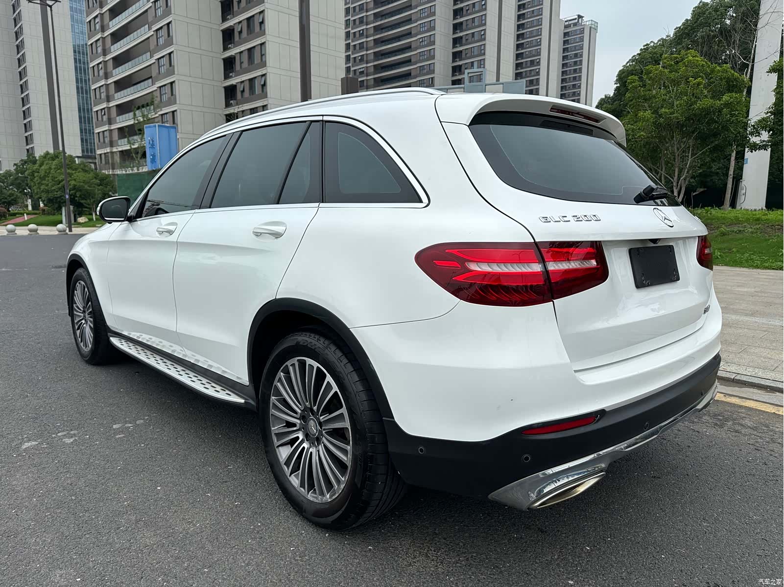Mercedes-Benz GLC, 2016 17