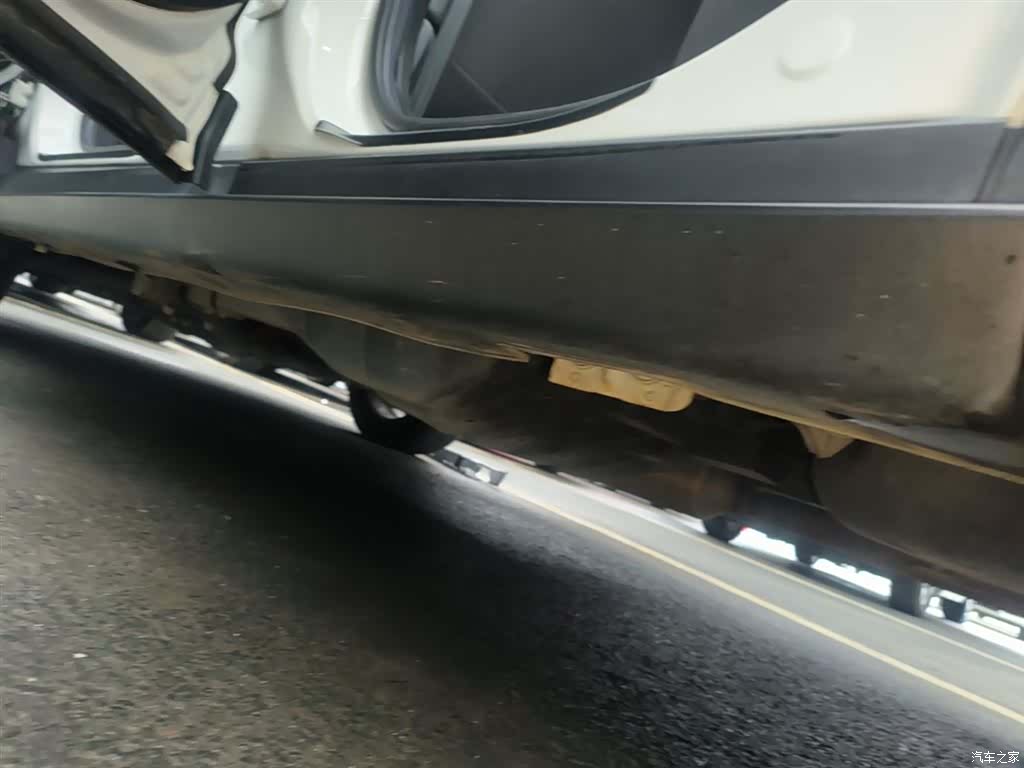DongFeng AX7, 2021 22