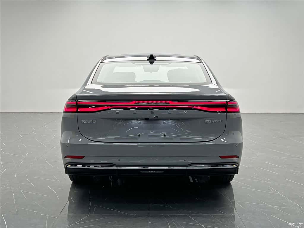 Geely A7, 2025 все фото