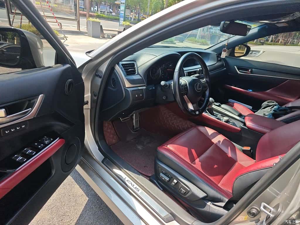 Lexus GS, 2018 14