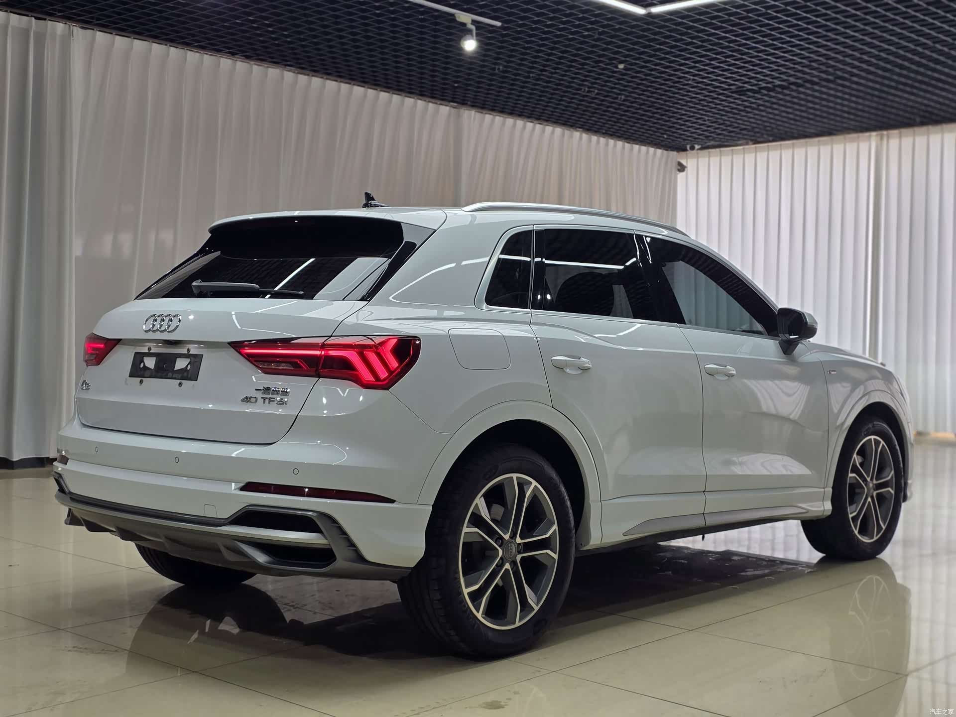 Audi Q3, 2020 все фото