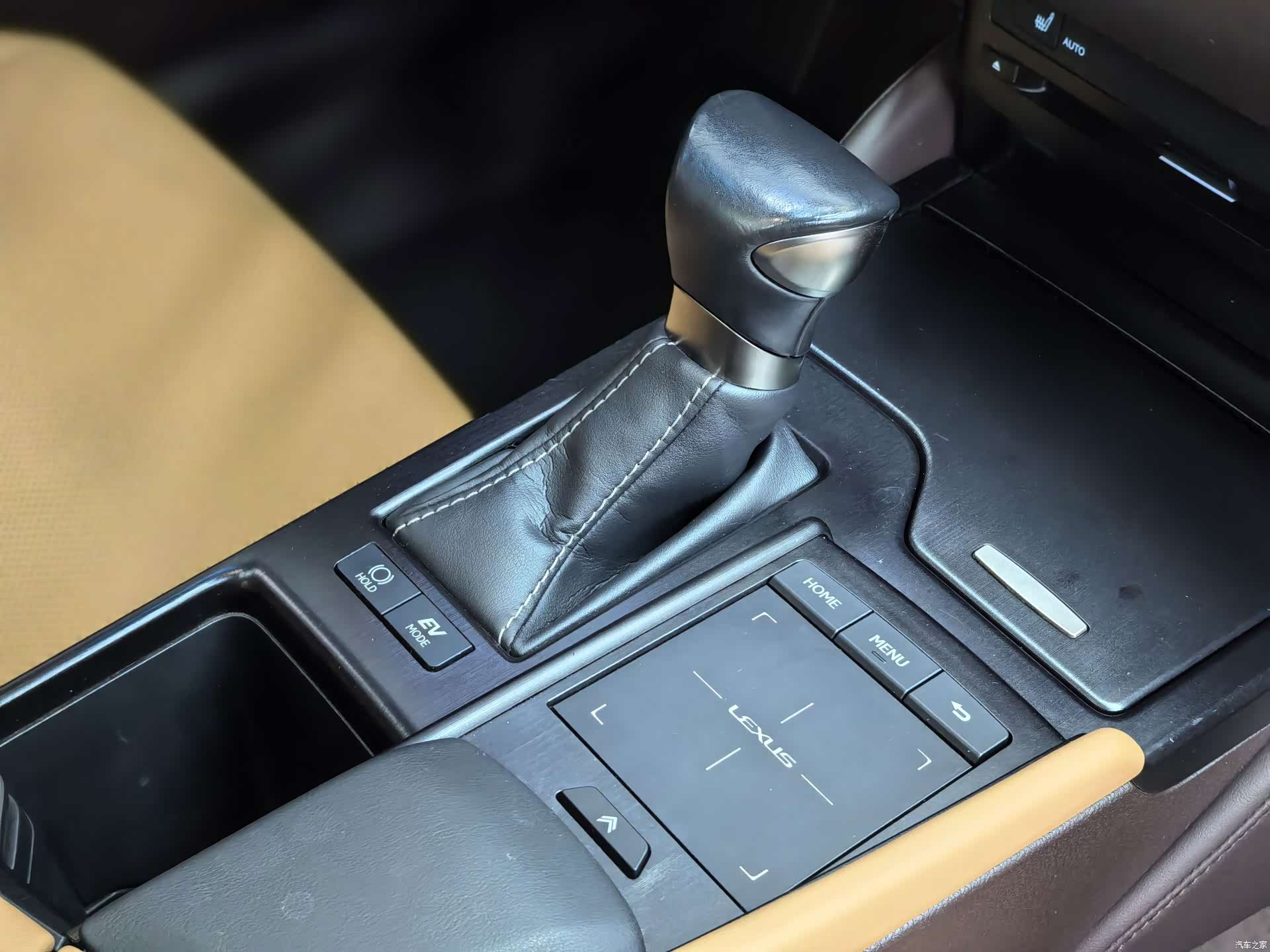Lexus ES, 2020 26