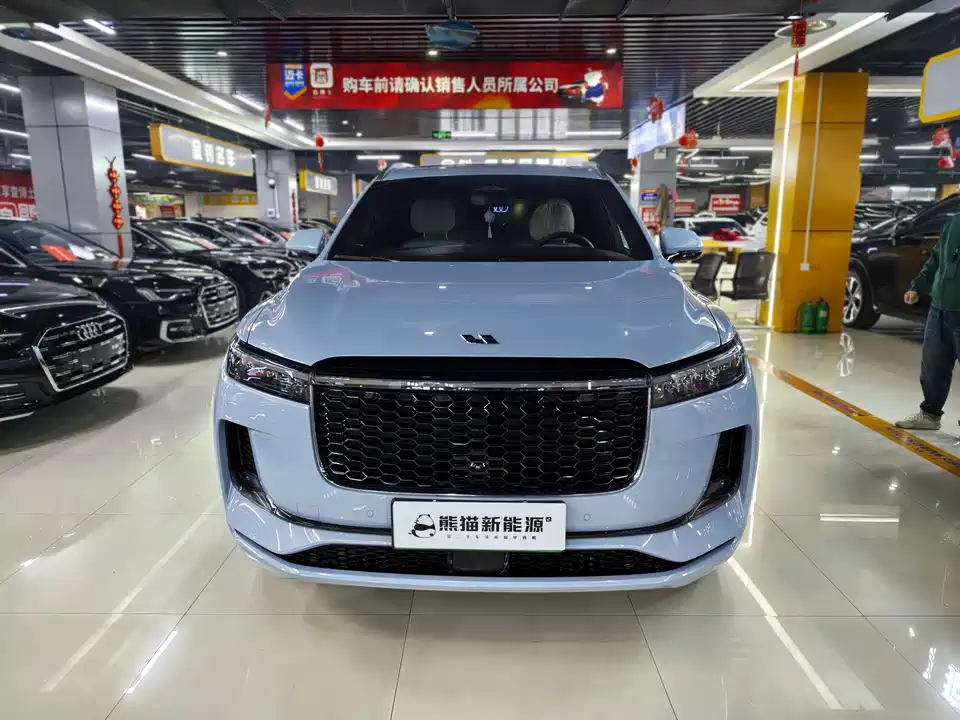 Li Auto Ideal ONE