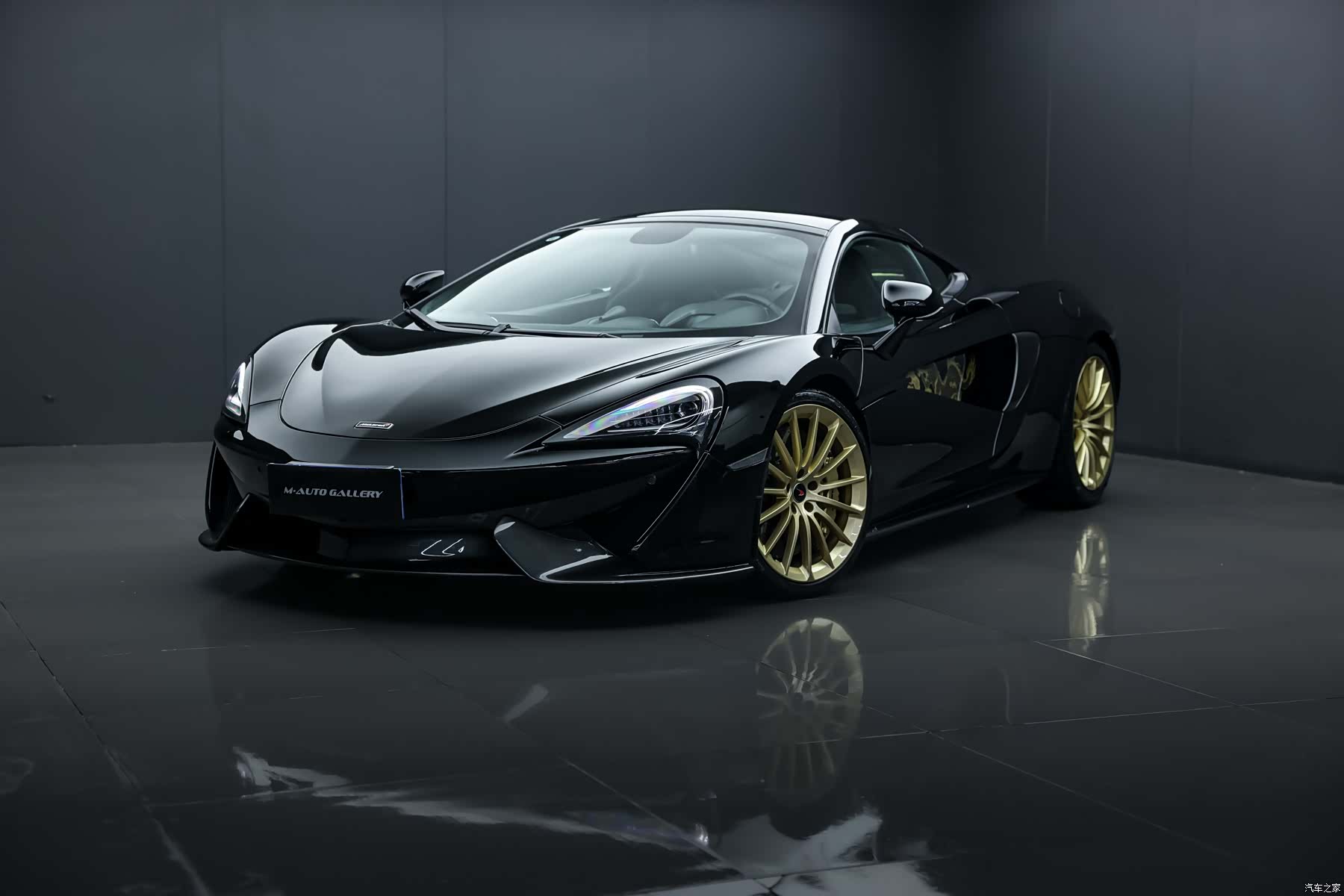 McLaren GT, 2018 24