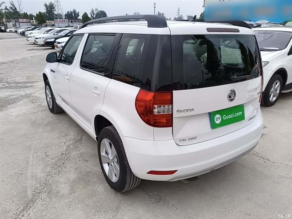 Skoda Yeti, 2017 все фото