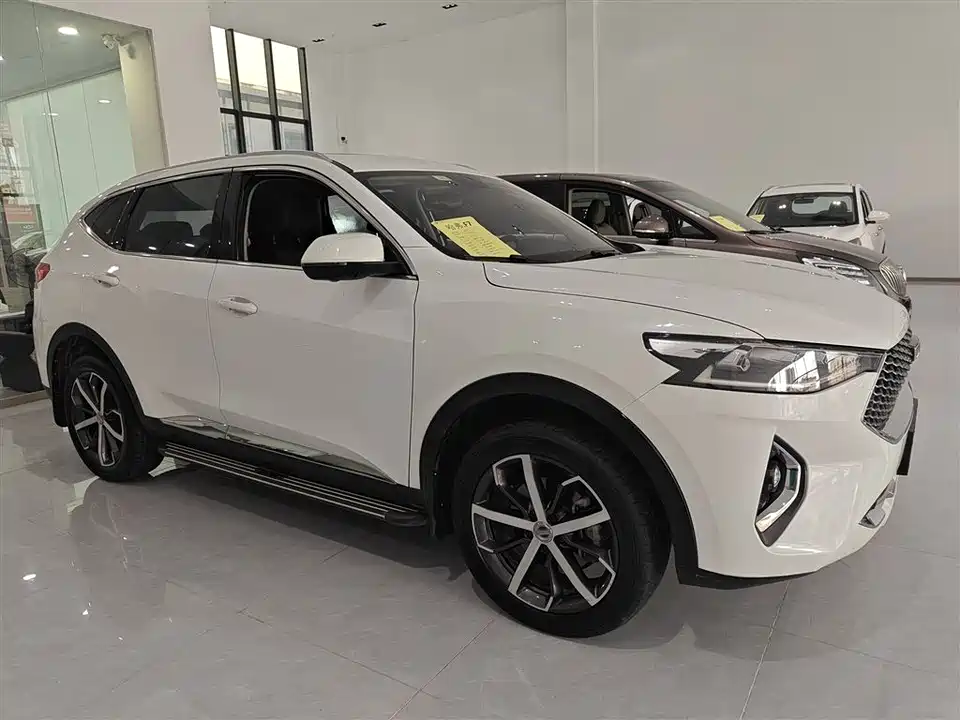 Haval F7