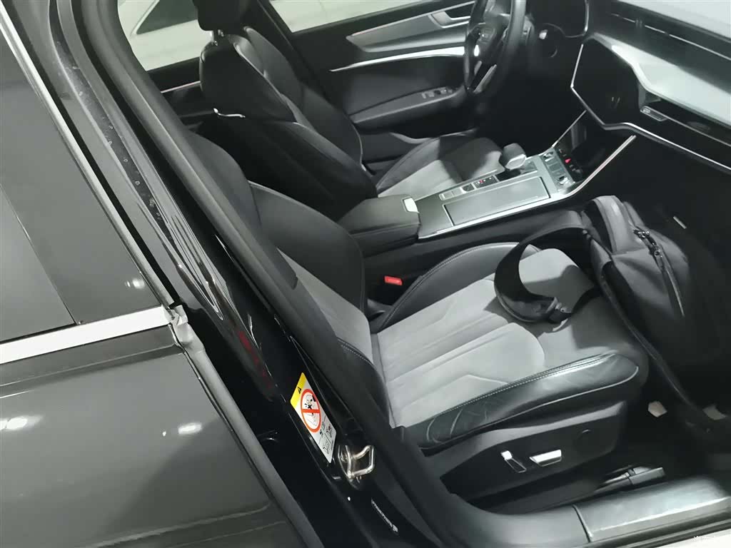 Audi A6L, 2023 25