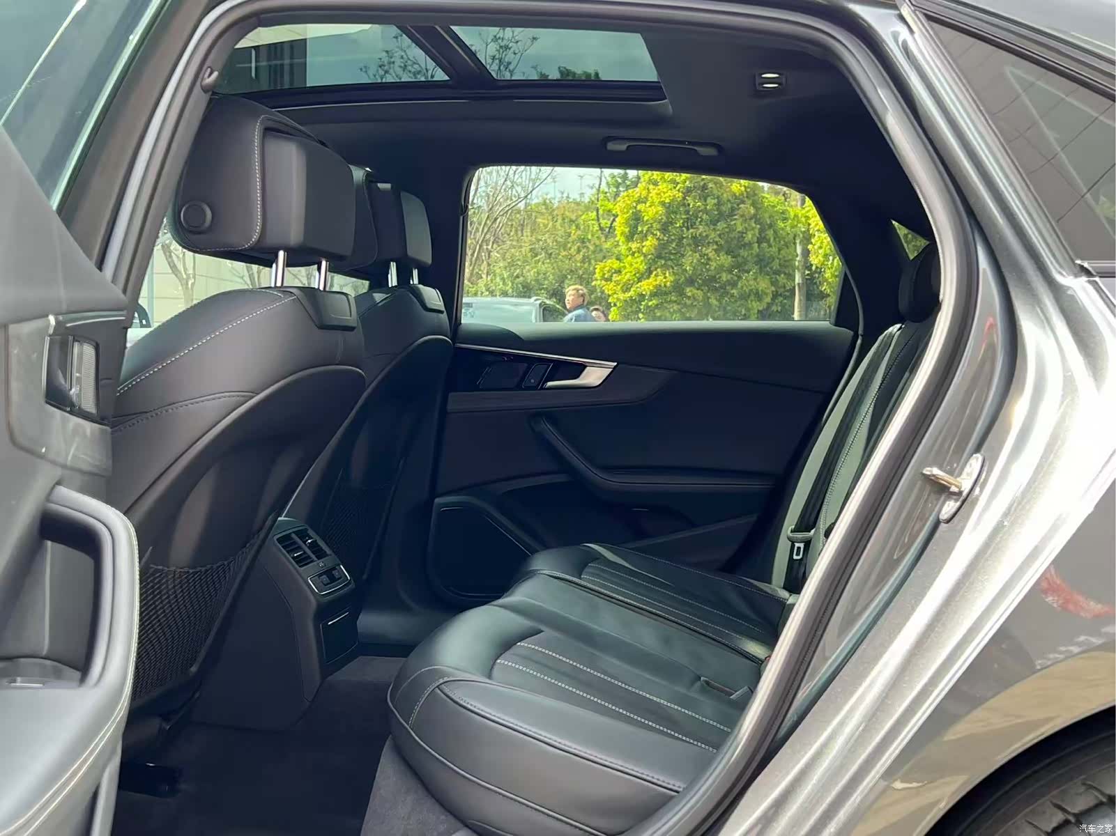 Audi A4L, 2026 10