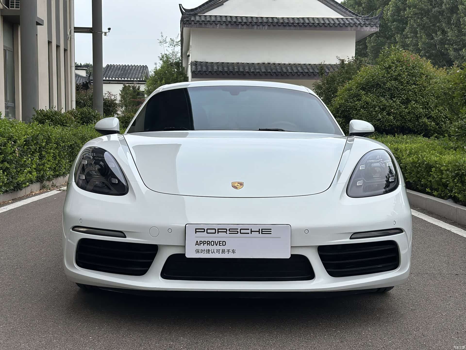 Porsche Cayman, 2018 3