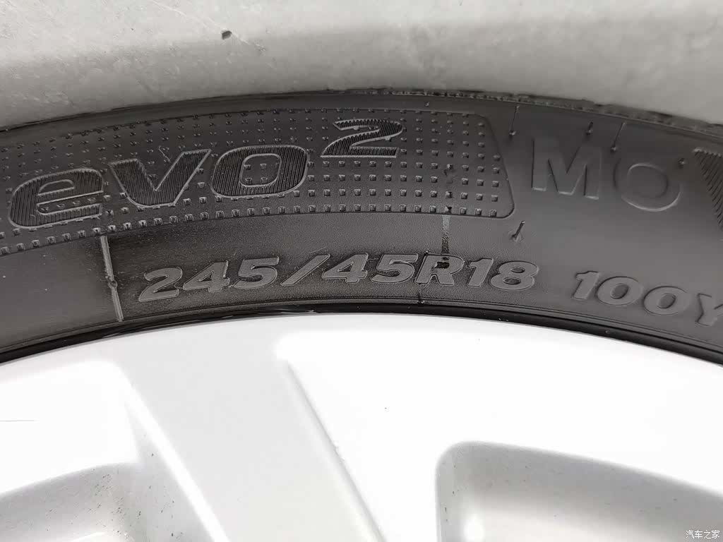 Audi A6L, 2019 24