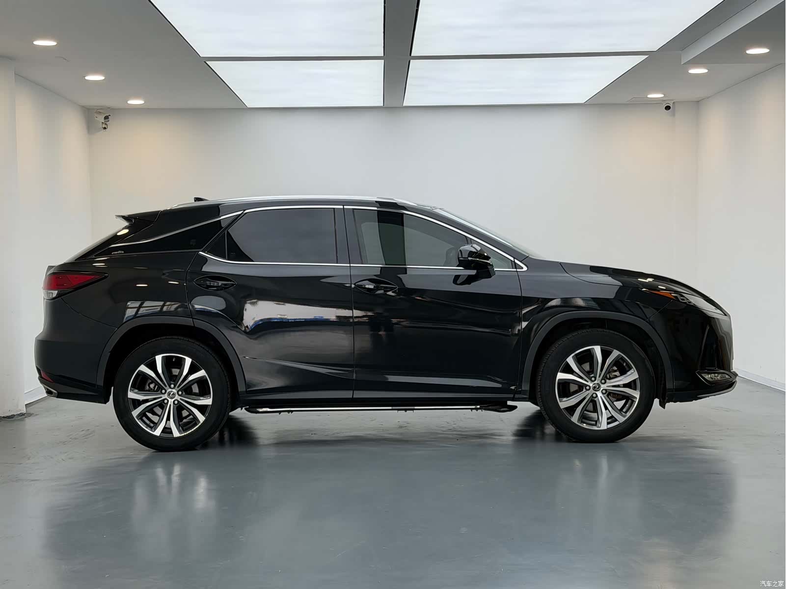 Lexus RX, 2022 9