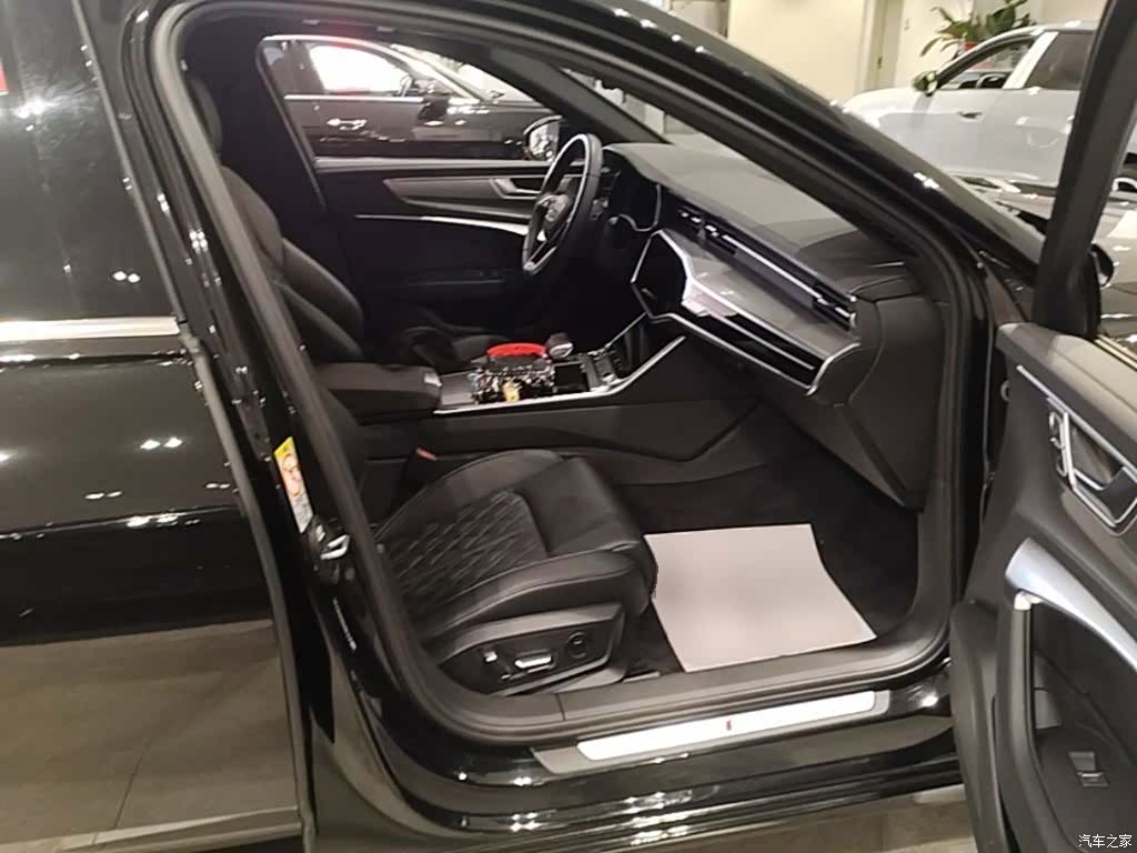 Audi A6L, 2025 25