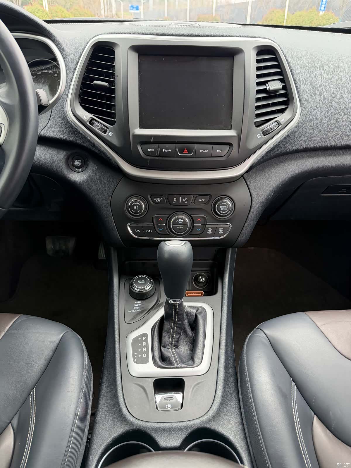 Jeep Cherokee, 2017 7