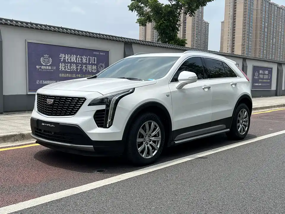 Cadillac XT4