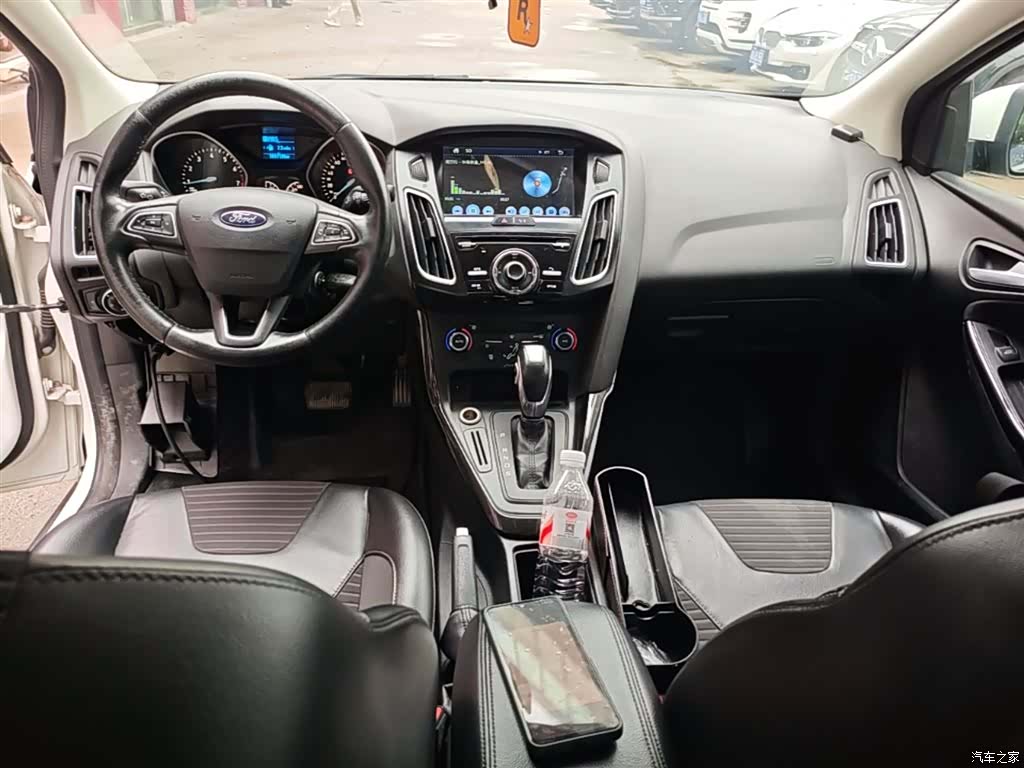 Ford Focus, 2016 10
