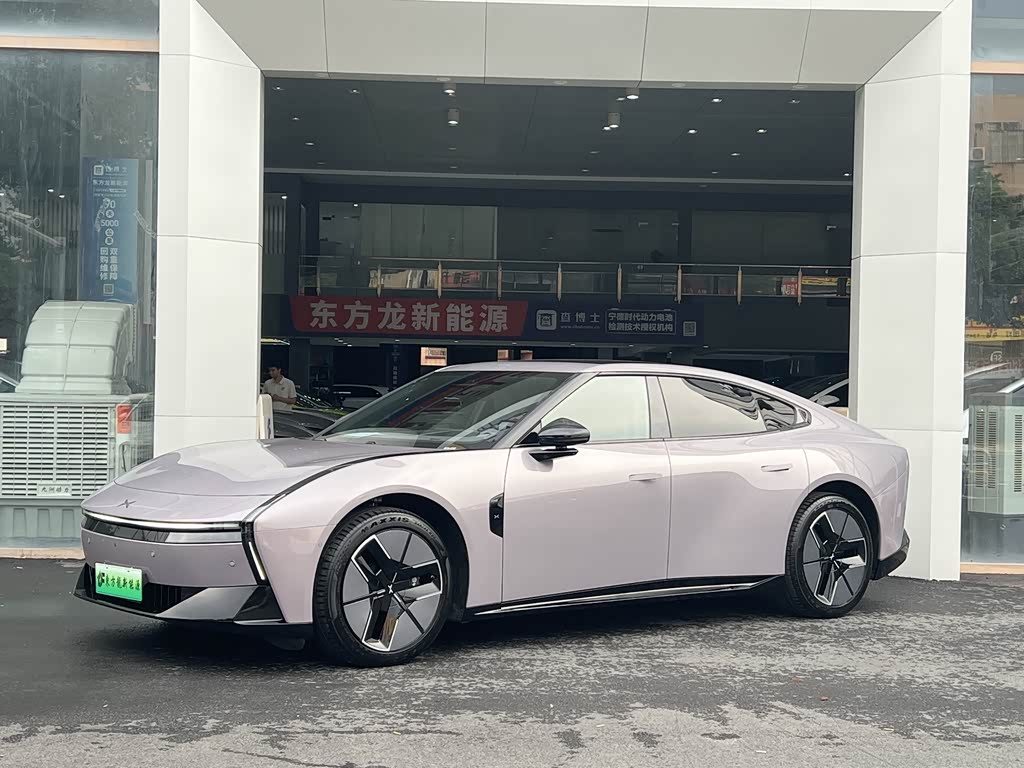 Xpeng P7