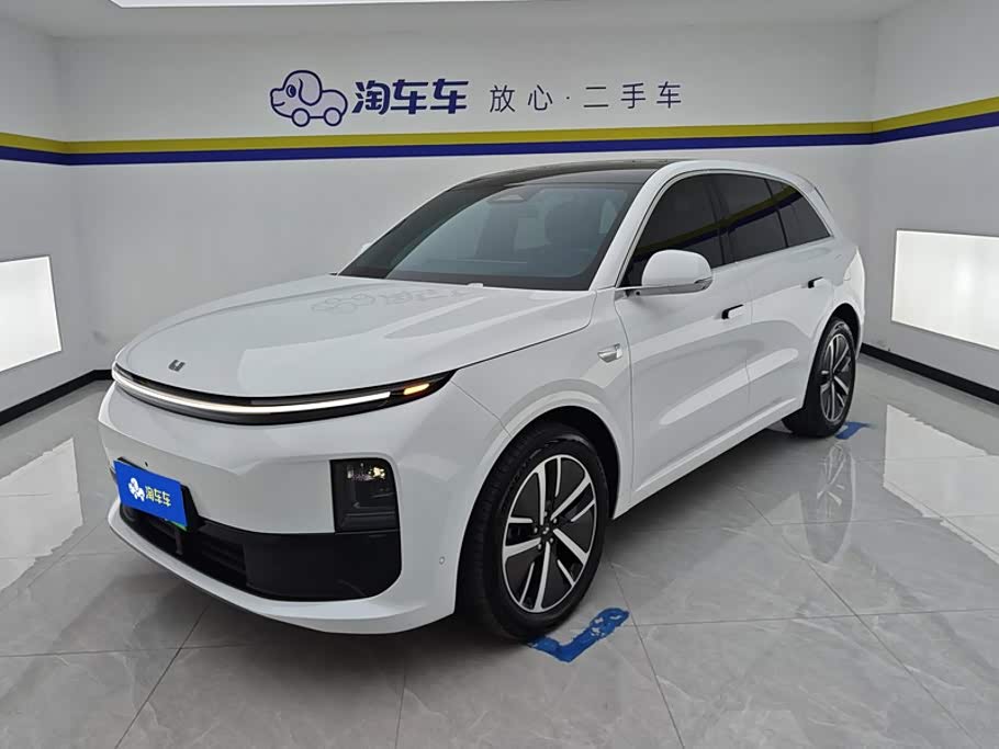 Li Auto L6