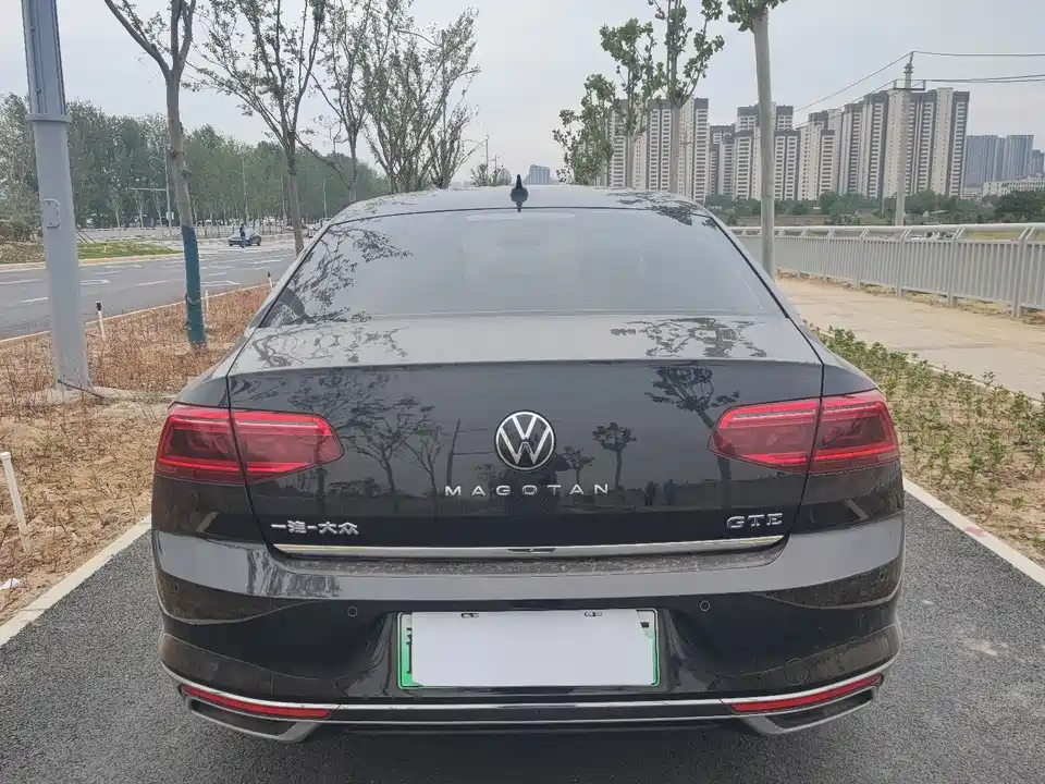 Volkswagen Magotan GTE