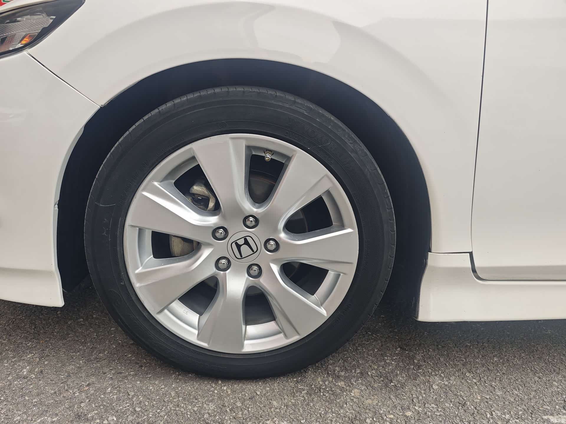 Honda Jade, 2015 22