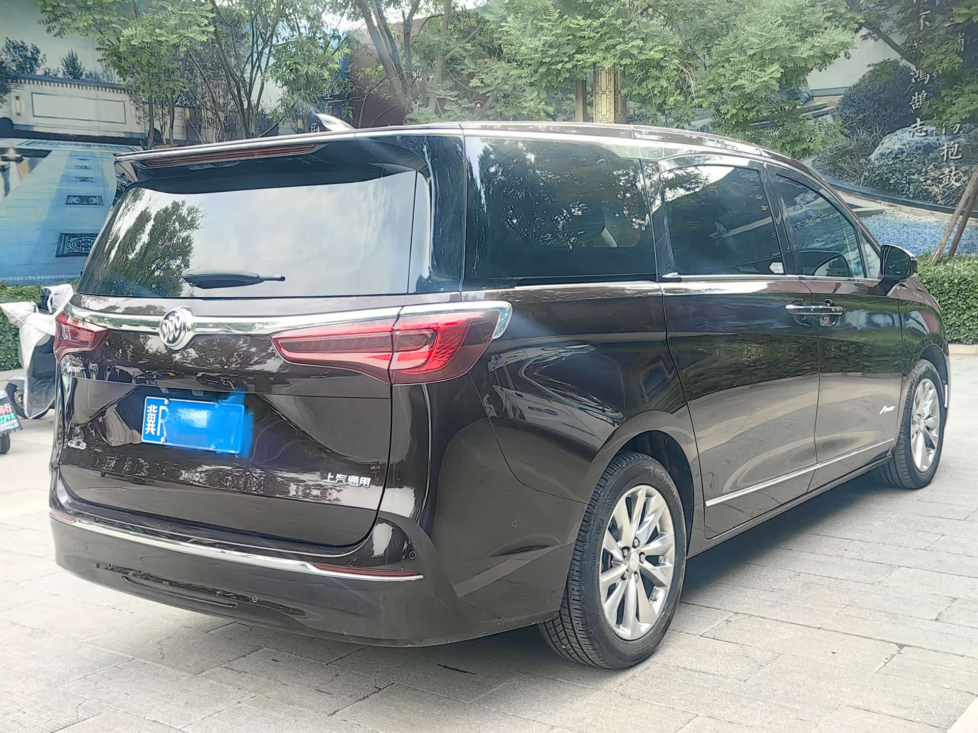 Buick GL8, 2020 6