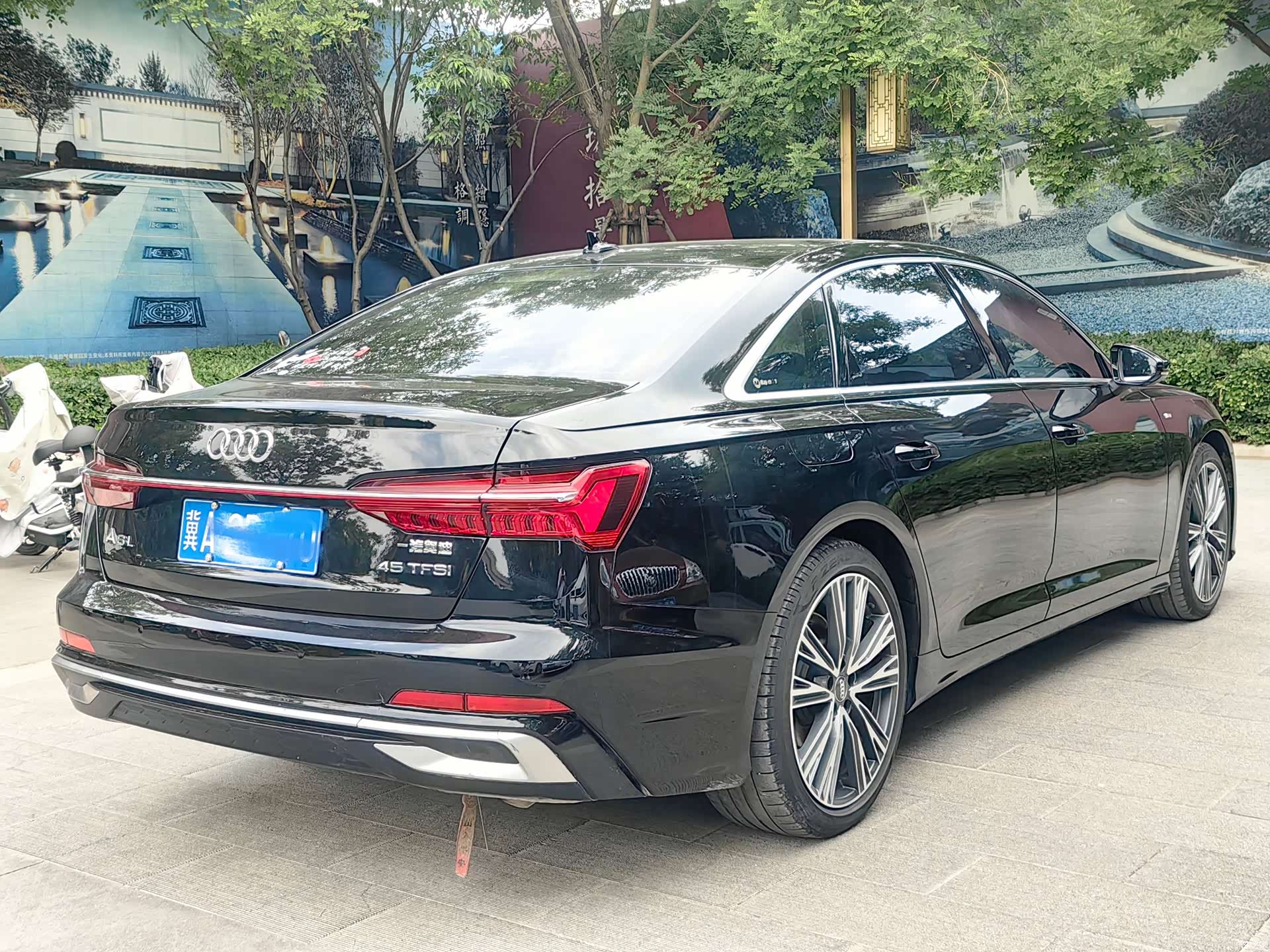 Audi A6L, 2020 все фото