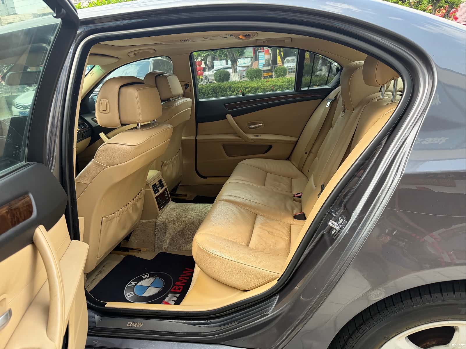 BMW 5 Series, 2008 8