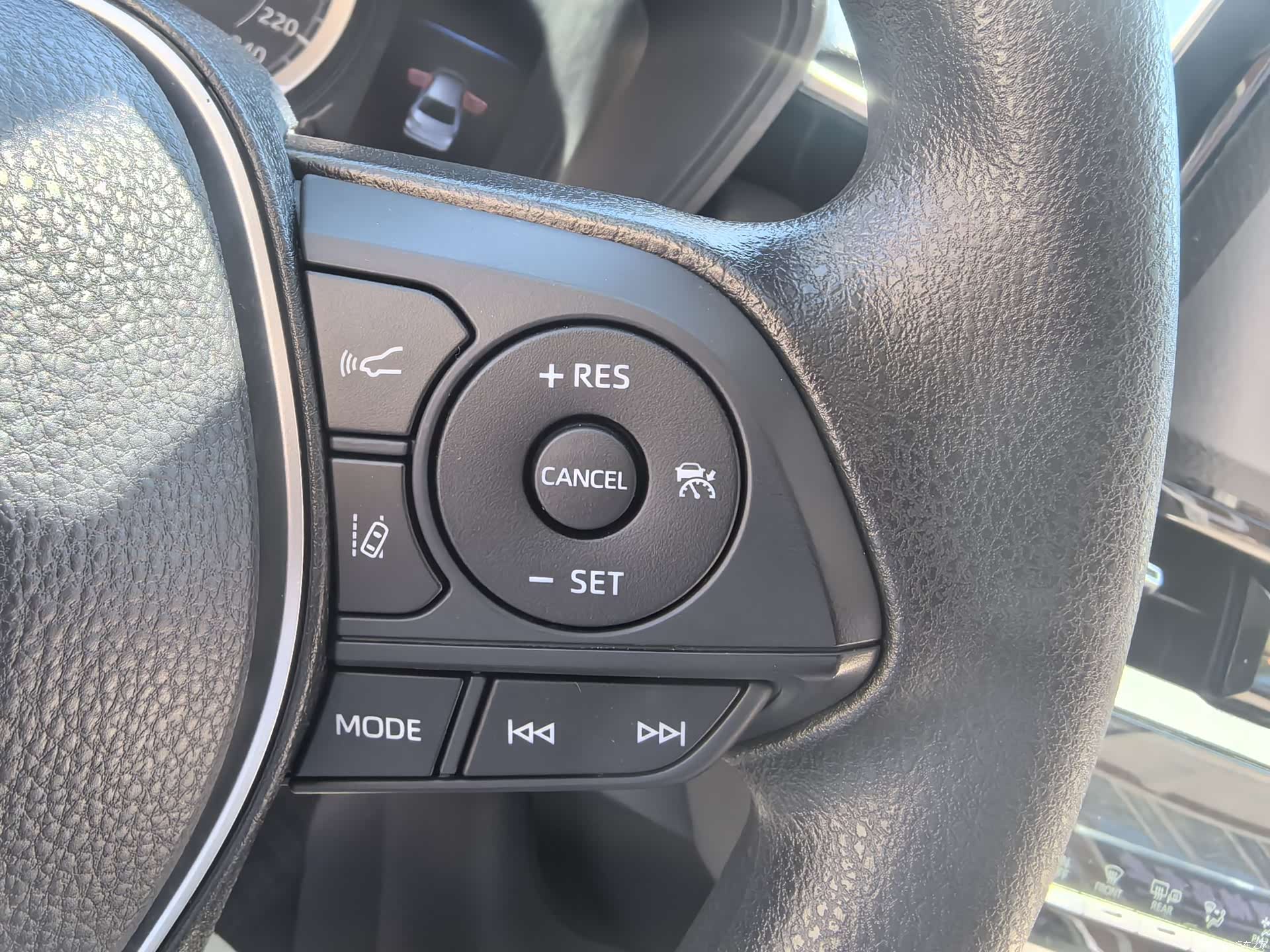 Toyota Corolla, 2023 11