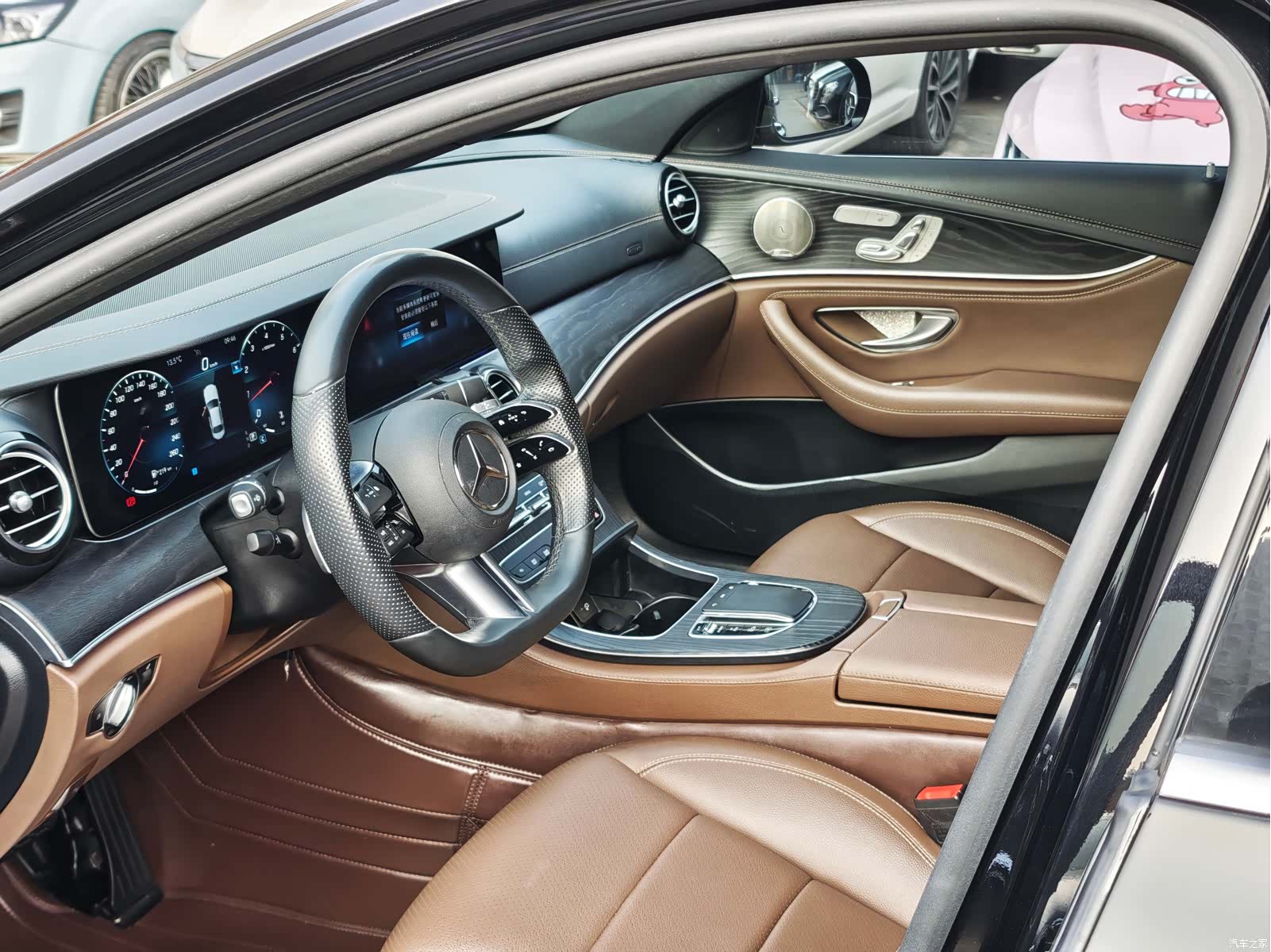 Mercedes-Benz E-Class, 2022 7