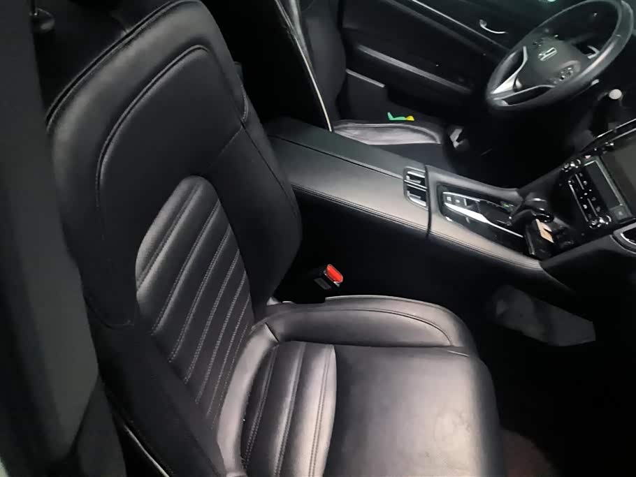 Honda UR-V Honda UR-V
