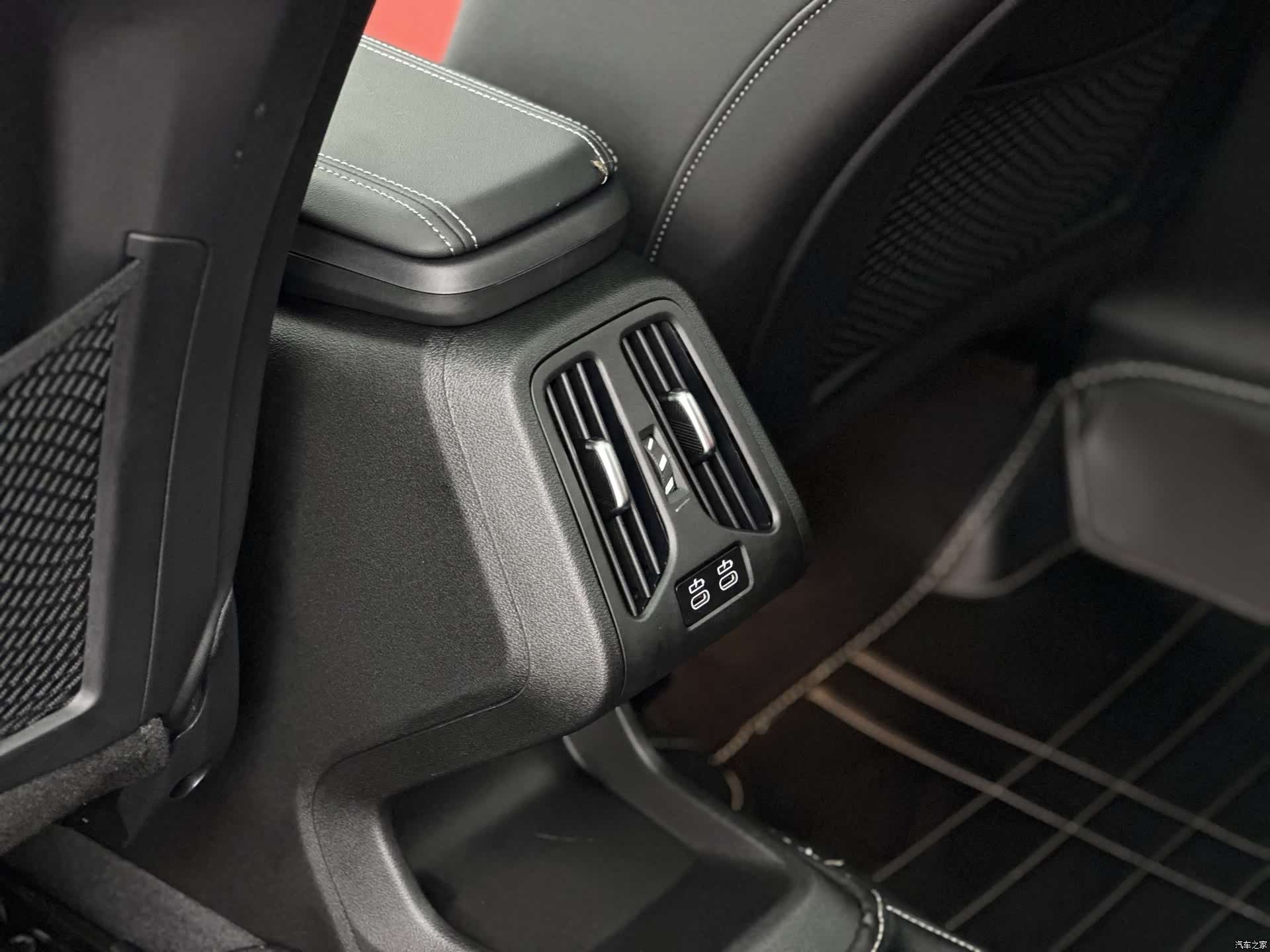 BMW X1, 2023 10